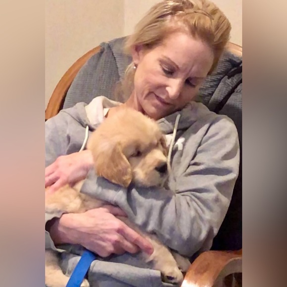 Meet your Posher, Cynthia - Picture 8 of 8